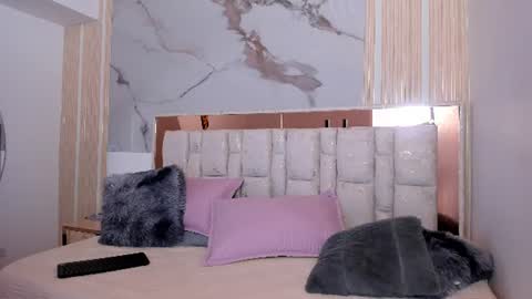 Luisa online show from June 21, 3:03 pm