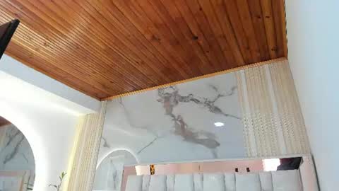 Snapshot of 1naughty_milf chatting on August 1, 8:41 pm Luisa online show from August 1, 8:41 pm
