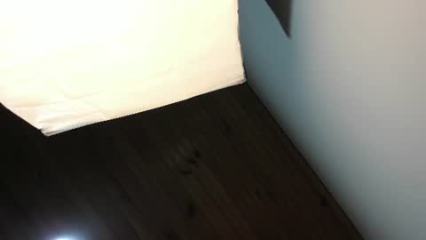 Snapshot of 1naughty_milf chatting on August 4, 11:13 am Luisa online show from August 4, 11:13 am
