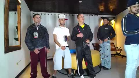 pushman online show from April 22, 11:56 am