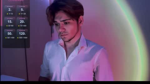 1roberttt online show from October 6, 9:01 pm