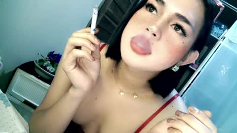 Snapshot of 1sexy_kattie chatting on May 27, 11:02 pm 1sexy kattie online show from May 27, 11:02 pm