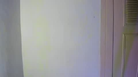 Snapshot of 1sweetvaleria1 chatting on July 29, 1:37 am 1sweetvaleria1 online show from July 29, 1:37 am