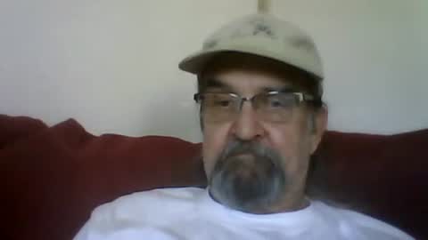 Snapshot of 1valentine chatting on June 5, 6:46 pm 1valentine online show from June 5, 6:46 pm