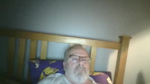 Snapshot of 2003dynawideglide chatting on January 11, 2:16 am 2003dynawideglide online show from January 11, 2:16 am