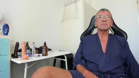 Henk online show from September 13, 11:32 am