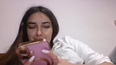 20 ivyy online show from April 12, 8:36 pm