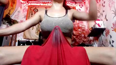 mharjorie online show from December 13, 7:53 pm