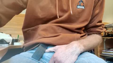 22_acacia_avenue online show from October 1, 9:48 am