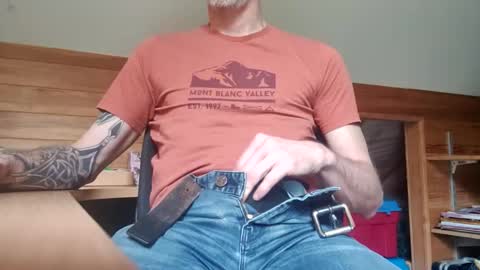 22_acacia_avenue online show from April 12, 7:35 am