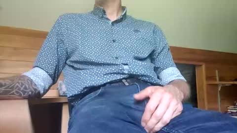 Snapshot of 22_acacia_avenue chatting on June 4, 4:13 pm 22_acacia_avenue online show from June 4, 4:13 pm