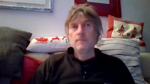 22esserre online show from December 28, 9:40 pm