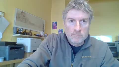 22esserre online show from February 27, 10:15 am