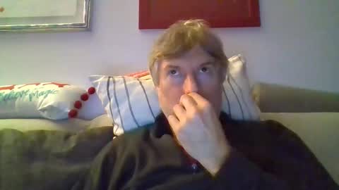 22esserre online show from October 12, 7:46 pm