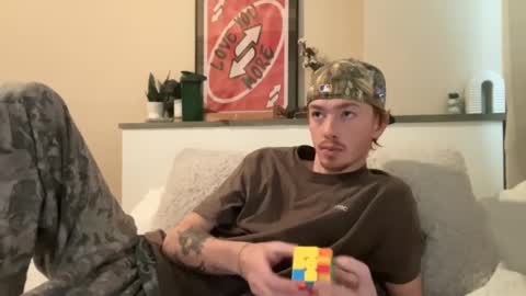 26sneakers online show from December 15, 7:53 pm