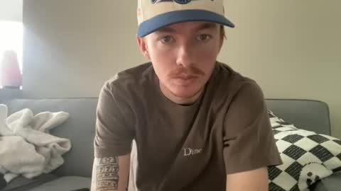 26sneakers online show from October 26, 8:15 pm