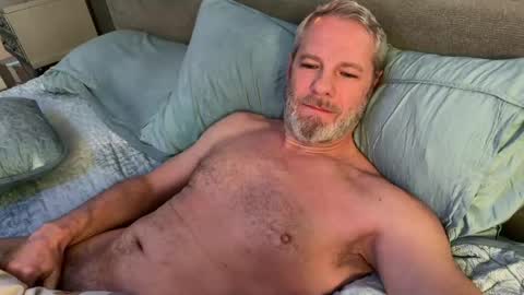 2BofService online show from April 20, 10:33 pm