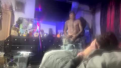 2exoticsinners online show from March 11, 10:32 am