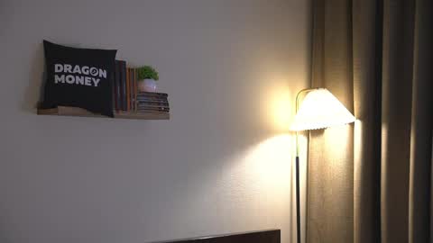 Elley  online show from April 28, 2:11 pm