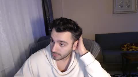 Snapshot of 2handsomeman chatting on November 14, 10:40 pm Berk online show from November 14, 10:40 pm