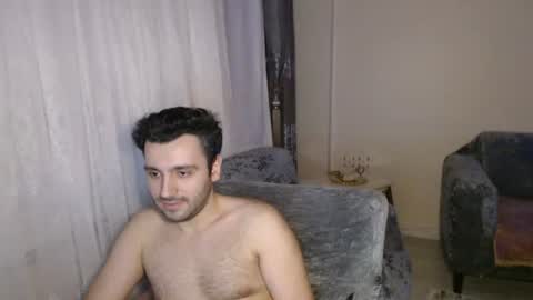 Snapshot of 2handsomeman chatting on June 12, 10:19 pm Berk online show from June 12, 10:19 pm