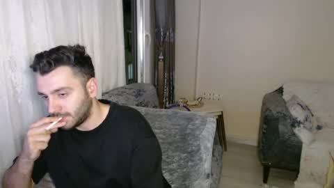 Snapshot of 2handsomeman chatting on June 20, 7:49 pm Berk online show from June 20, 7:49 pm
