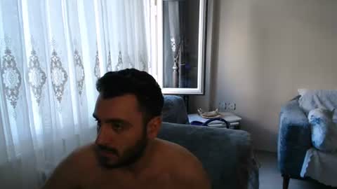 Snapshot of 2handsomeman chatting on June 23, 4:05 pm Berk online show from June 23, 4:05 pm