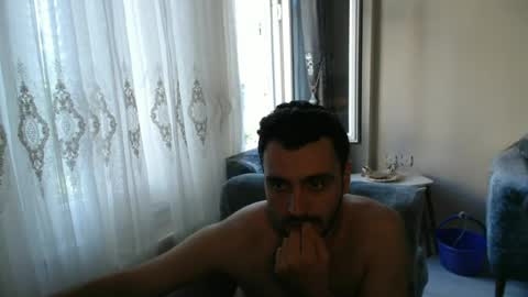Snapshot of 2handsomeman chatting on July 2, 4:02 pm Berk online show from July 2, 4:02 pm