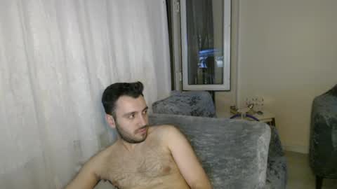 Snapshot of 2handsomeman chatting on July 4, 12:28 am Berk online show from July 4, 12:28 am