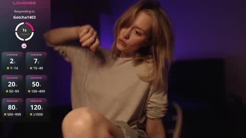 Snapshot of 2kepler22b chatting on February 20, 10:10 pm . online show from February 20, 10:10 pm