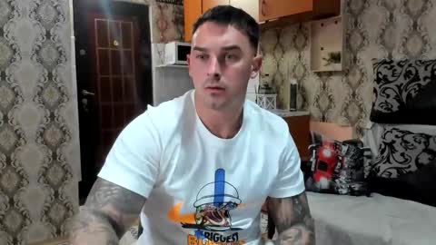 2sexymuscles online show from October 19, 7:47 pm