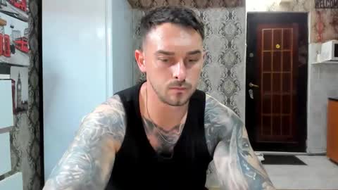 2sexymuscles online show from June 10, 8:19 pm