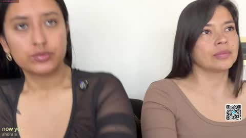 Dalilah and Tarah online show from April 23, 6:43 pm