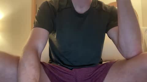 Snapshot of 30mhornyusa chatting on October 2, 12:17 am 30mhornyusa online show from October 2, 12:17 am