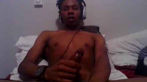 31darnellmcghee online show from November 25, 10:37 am