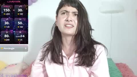 Snapshot of 333w4zh1n3 chatting on October 3, 7:44 pm Eva online show from October 3, 7:44 pm