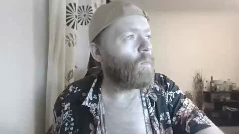 Snapshot of 33uk3 chatting on September 22, 12:23 am 33UK online show from September 22, 12:23 am