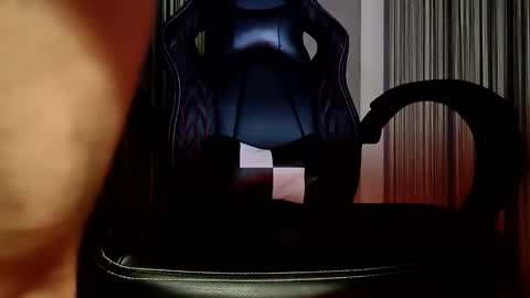 Snapshot of 3supman3 chatting on October 9, 1:58 am 1 online show from October 9, 1:58 am