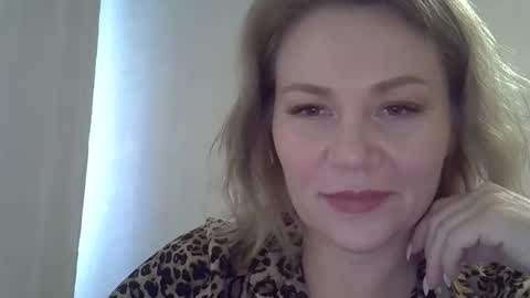 3susie online show from September 10, 7:19 am