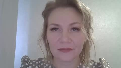 3susie online show from September 20, 7:09 am