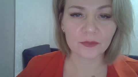 3susie online show from October 10, 8:13 am