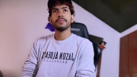 E V I L online show from December 4, 5:32 pm