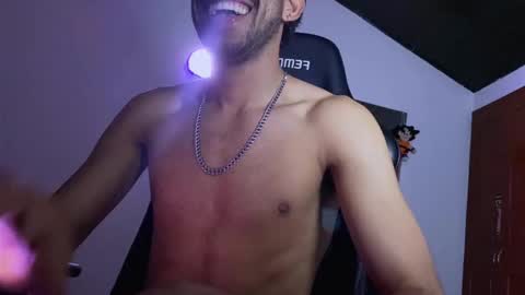 E V I L online show from December 16, 7:46 am