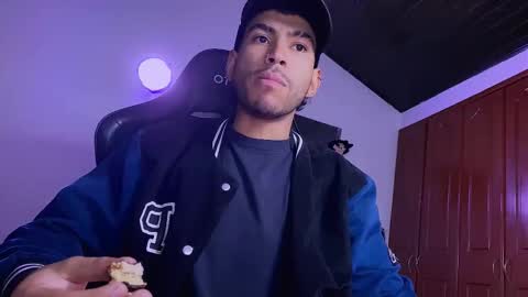 E V I L online show from January 6, 9:50 pm