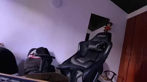 E V I L online show from January 15, 9:07 pm