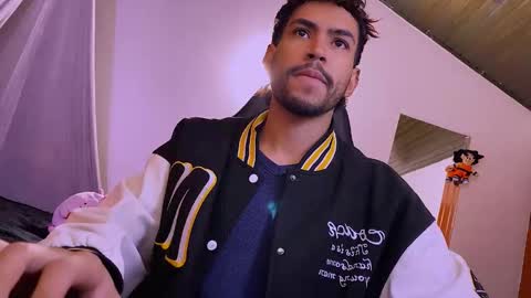 E V I L online show from March 4, 2:06 am