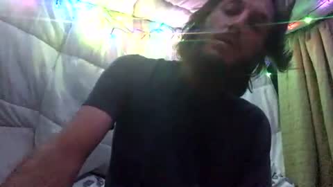 Snapshot of 420alwayshard chatting on July 2, 3:23 am 420alwayshard online show from July 2, 3:23 am