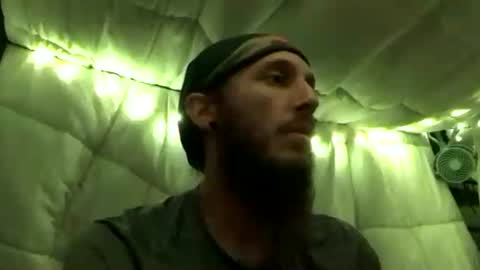 Snapshot of 420alwayshard chatting on July 30, 2:43 am 420alwayshard online show from July 30, 2:43 am