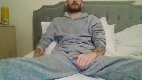 420feetloverr420 online show from February 24, 10:52 pm