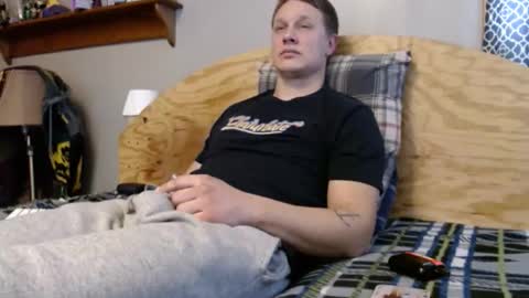 Snapshot of 420st chatting on November 8, 5:45 pm font size 3 FUN WITH DICK AND MARY JANEfont online show from November 8, 5:45 pm